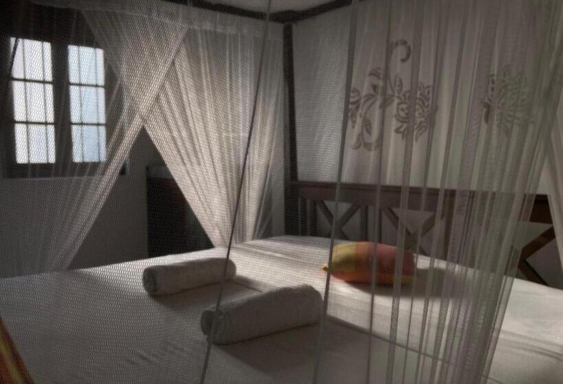 标准间带游泳池, Lagoon Boutique