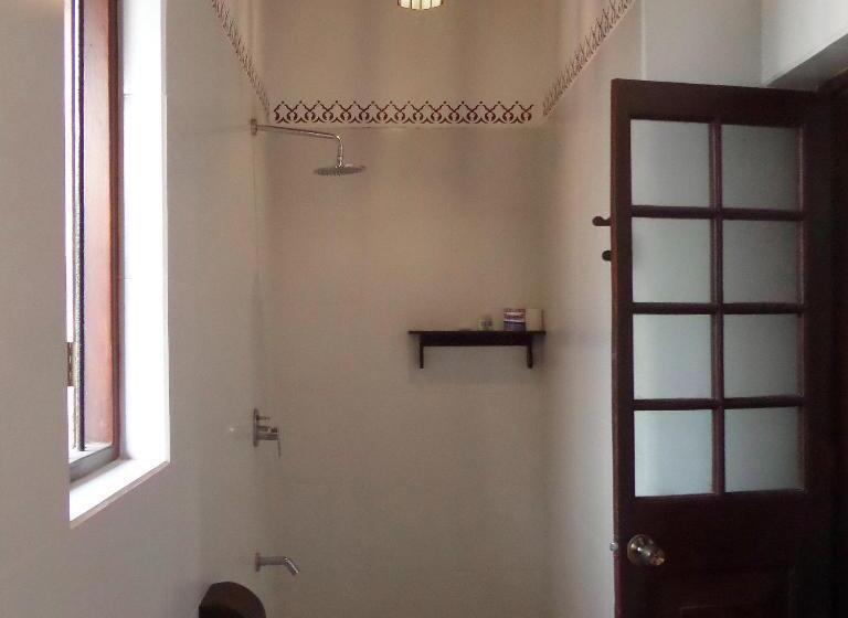 Suite with lake view, Lagoon Boutique