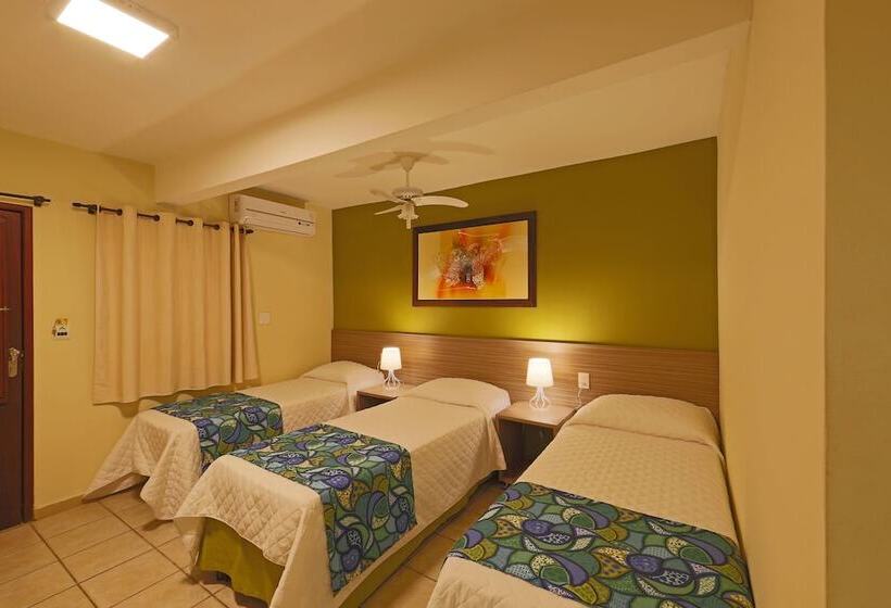 高级三人间, Pousada Casamar