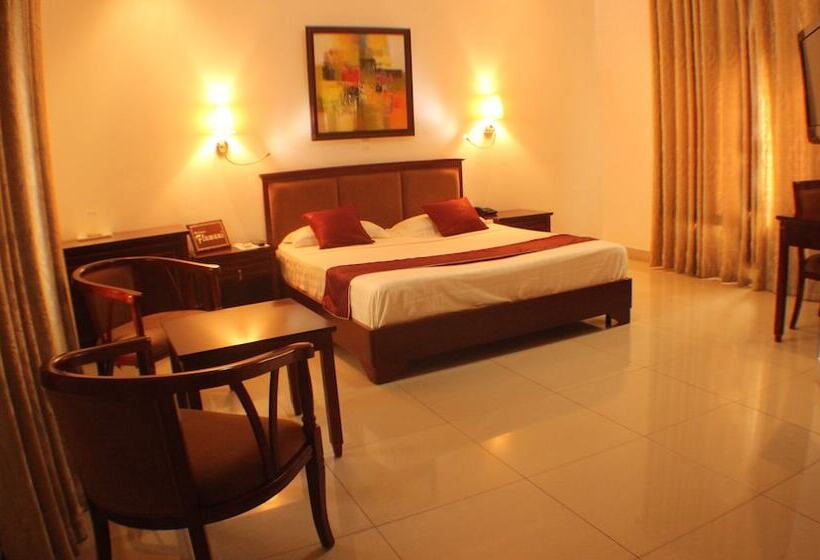 小型套房, Residence Flamani