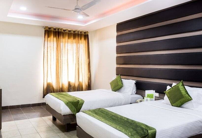 标准间, Treebo Fort Club