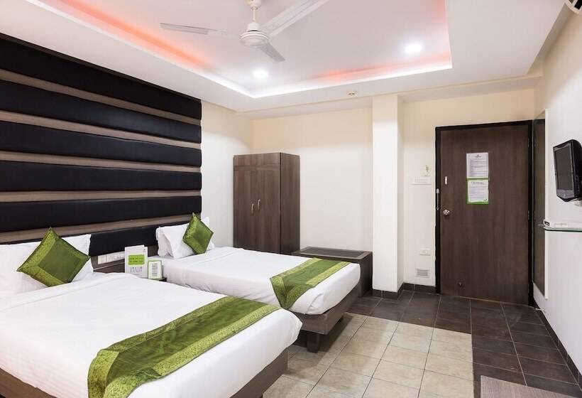 标准间, Treebo Fort Club