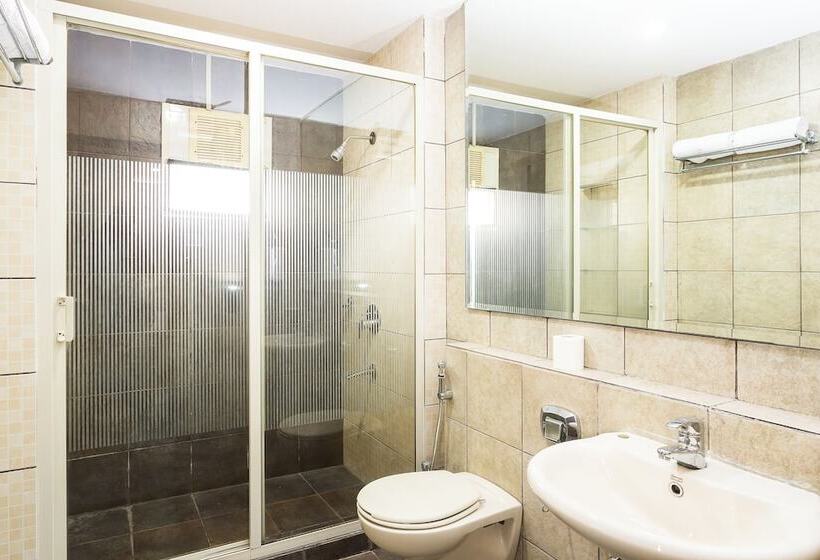 豪华房间, Treebo Fort Club