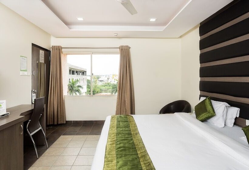 豪华房间, Treebo Fort Club