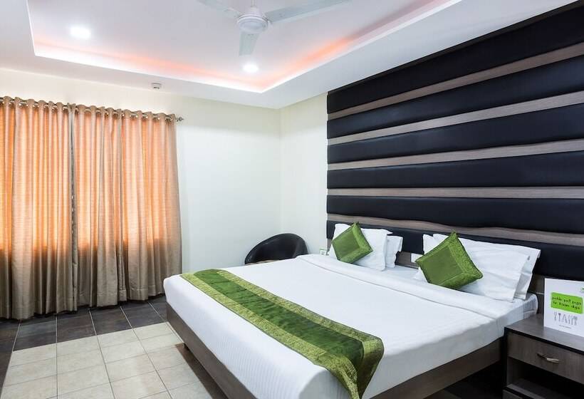 豪华房间, Treebo Fort Club