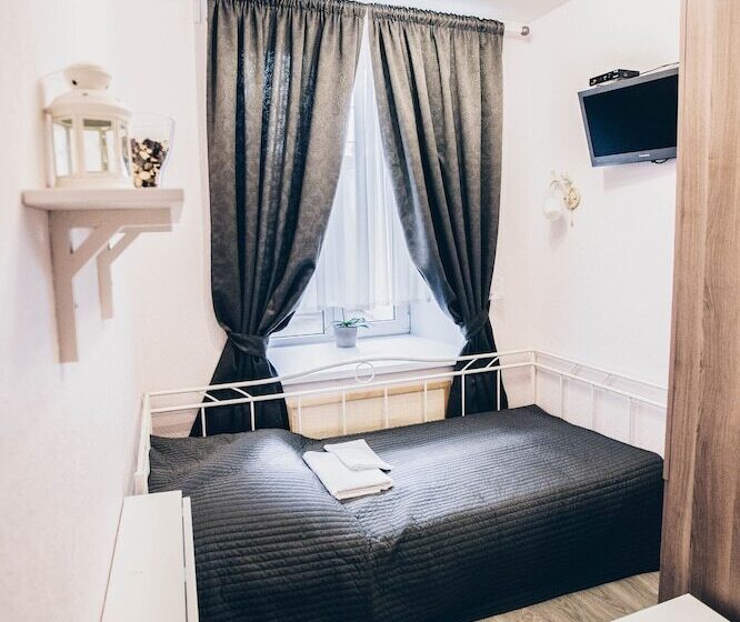 اتاق استاندارد یک نفره, Mini Hotel Old Moscow