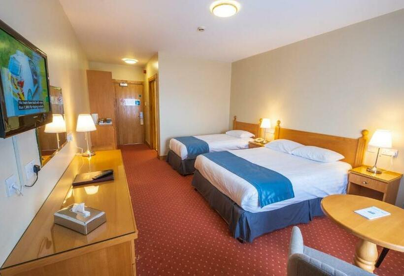 חדר סטנדרט, Cromore Halt