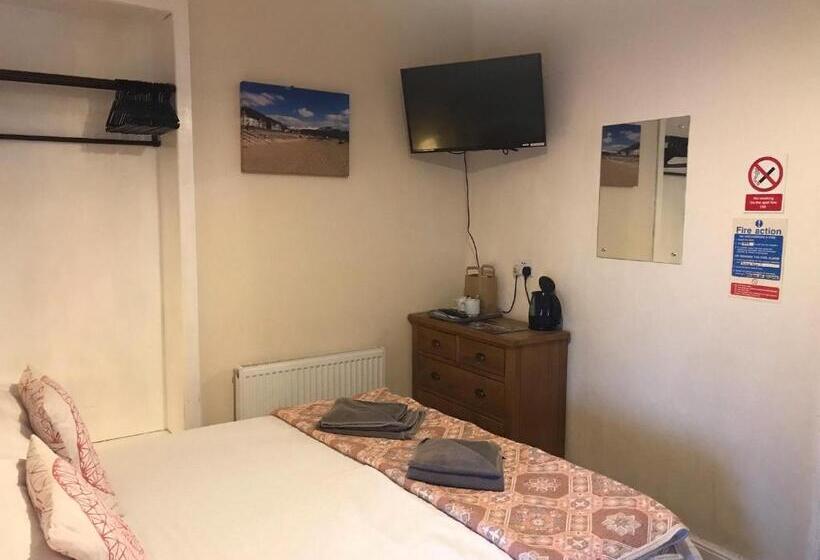 패밀리 룸, Crystal House