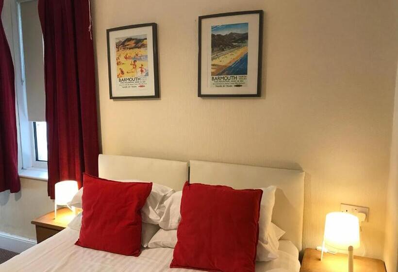 패밀리 룸, Crystal House