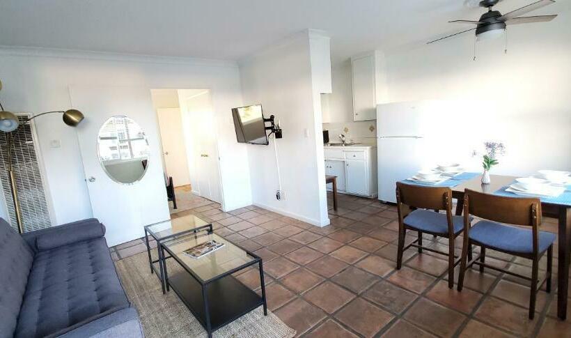 庭の見える1ベッドルームアパートメント, Sand Castle Inn