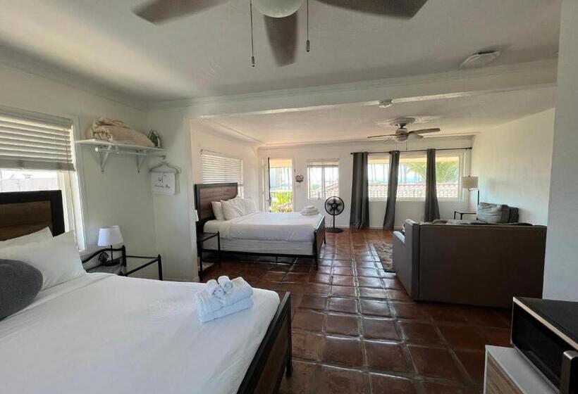 オーシャンビュージュニアスイート, Sand Castle Inn