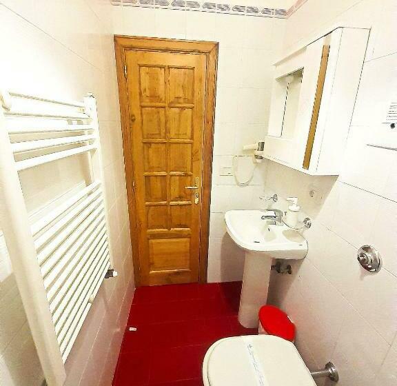 غرفة عائلية, Bed And Breakfast Rosangela