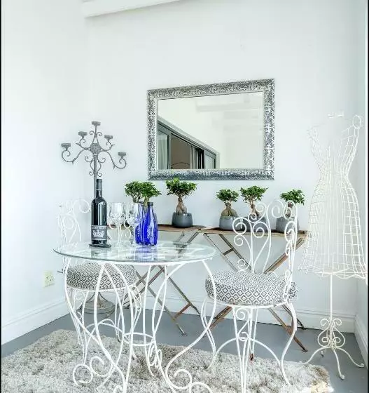 Deluxe Suite, Brenaissance Wine & Stud Estate