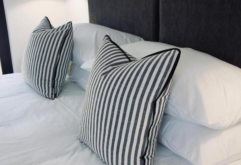 ２ベッドスイートルーム, Brenaissance Wine & Stud Estate