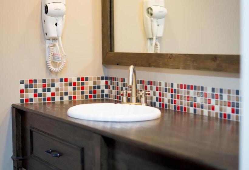 スイート４ベッドルーム, Continental