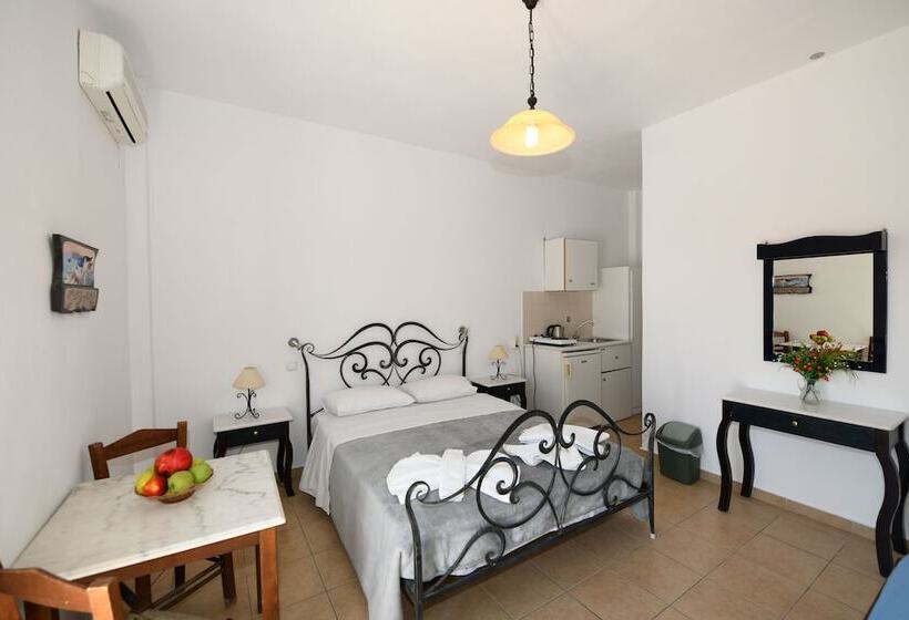 Economy Studio, Sunflower Santorini