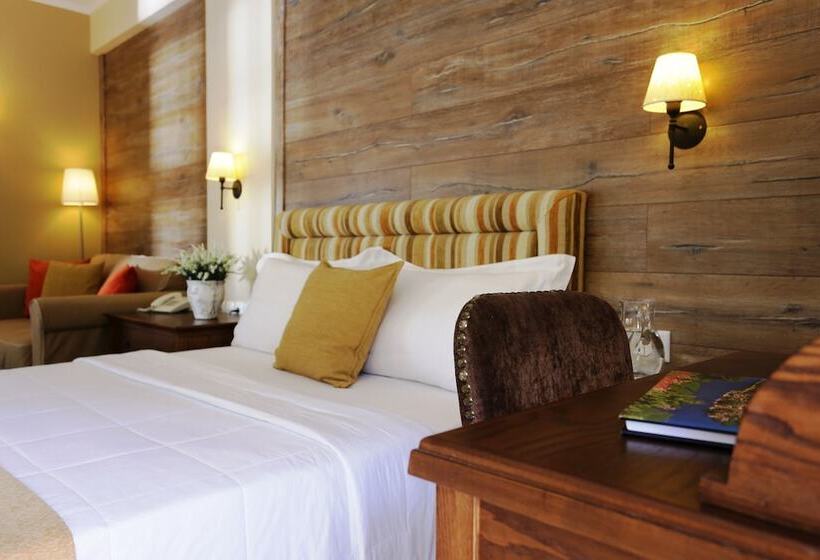 スタンダードトリプルルーム, Gamila Rocks Mountain