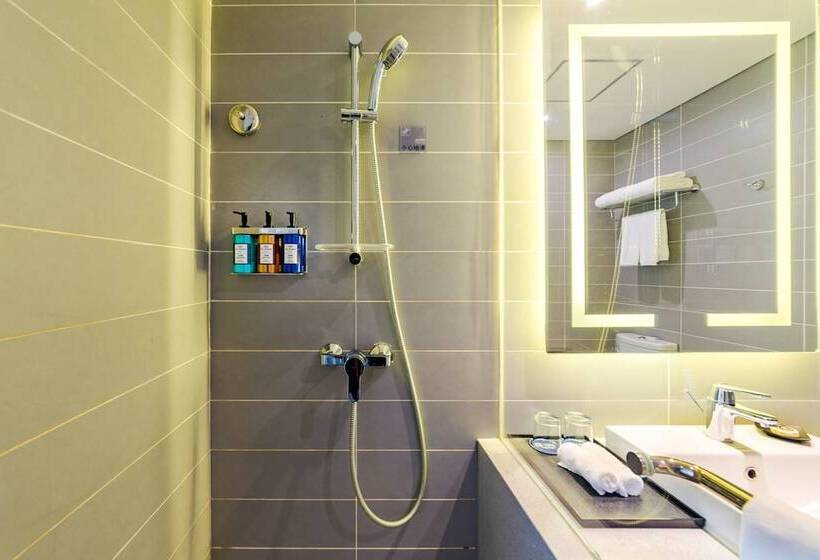 Standart Oda, Holiday Inn Express Shijiazhuang Heping, An Ihg