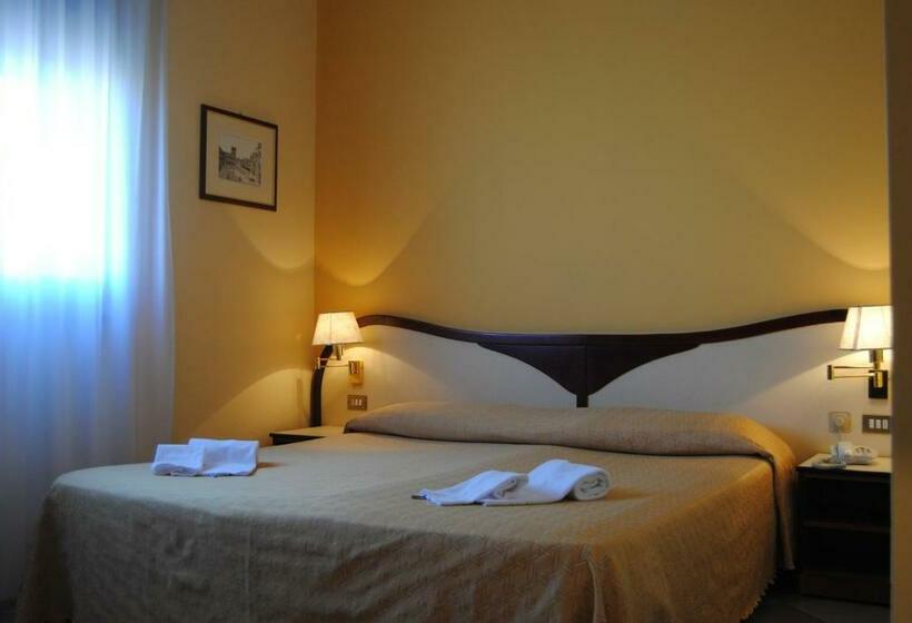 חדר סטנדרט, La Fenice