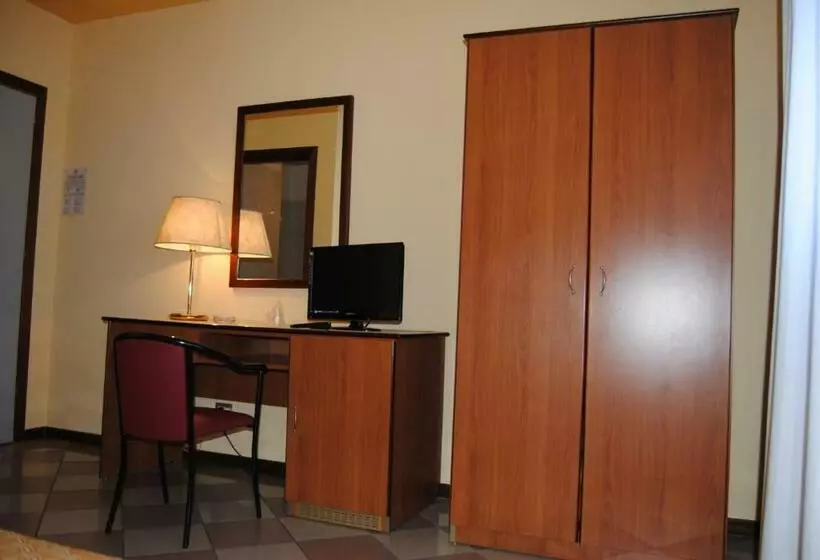 スタンダード４人部屋, La Fenice