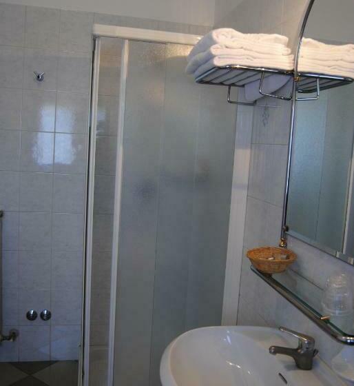 חדר סטנדרט לארבעה, La Fenice