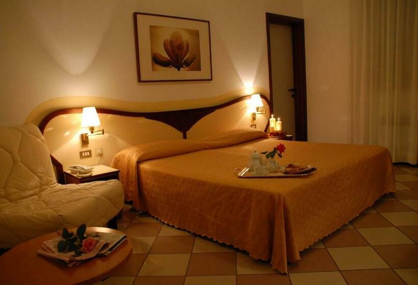 חדר קומפורט, La Fenice