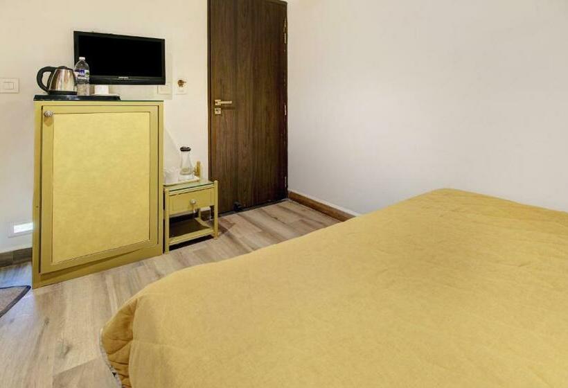 Номер Deluxe, Lakeside Inn Nainital
