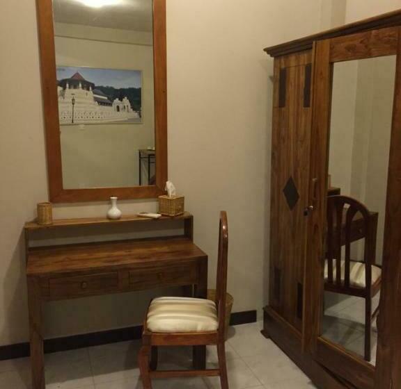 Номер Deluxe, Le Leopard D 'argent