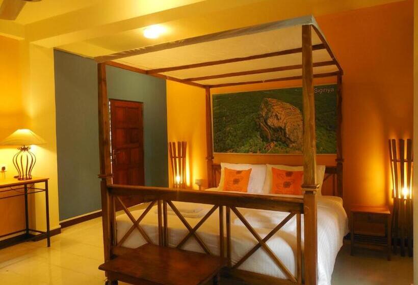 Трехместный Номер Deluxe, Le Leopard D 'argent