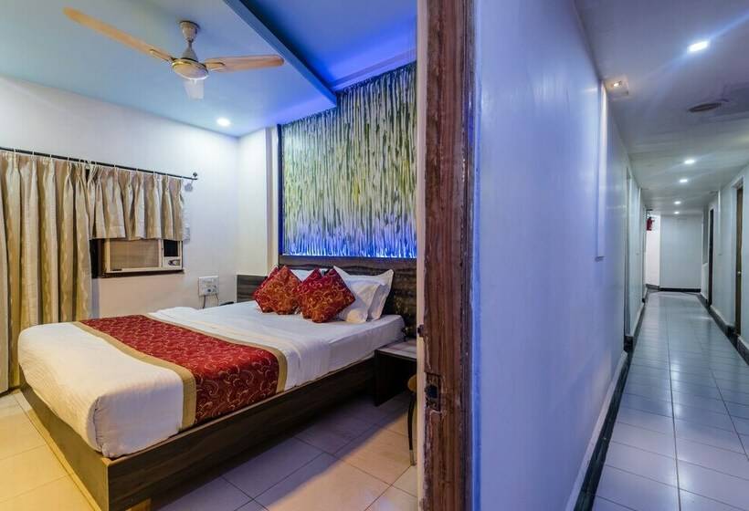 침실 1개 디럭스 아파트, Panchratna Panvel