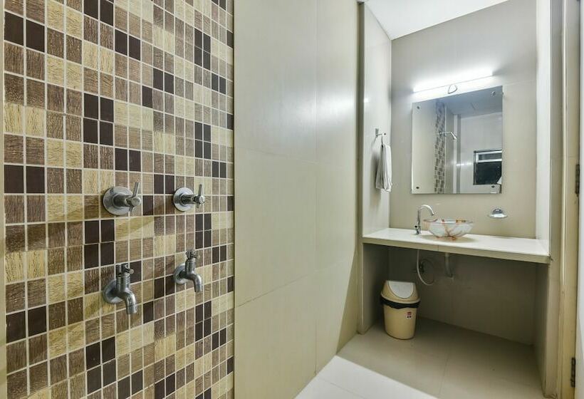 דירת חדר דלוקס, Panchratna Panvel