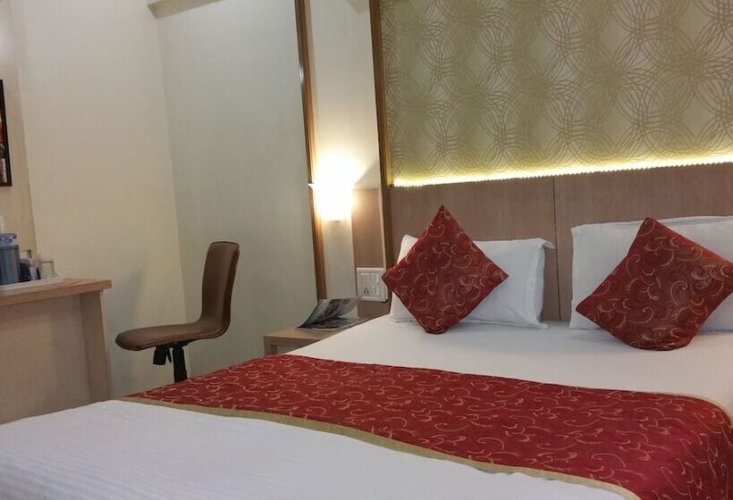 דירת חדר דלוקס, Panchratna Panvel