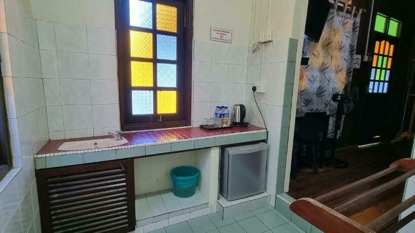 סוויטה דלוקס, Pandan Laut Beach Resort