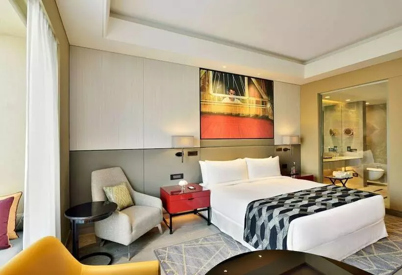 Superior-huone, Radisson Blu Faridabad
