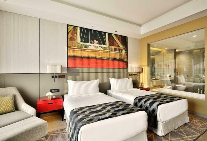 חדר ביזנס, Radisson Blu Faridabad