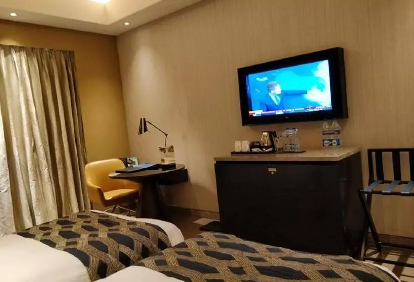 Superior-huone, Radisson Blu Faridabad
