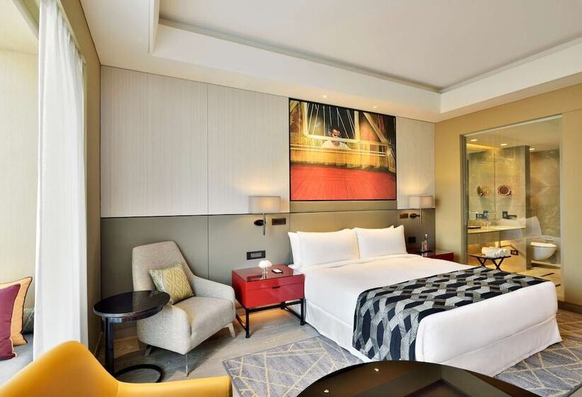 Номер Deluxe, Radisson Blu Faridabad