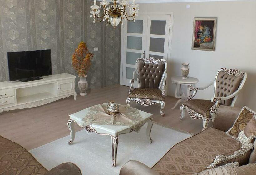 带3个卧室的公寓, Real King Suite