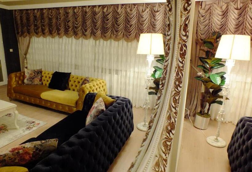 침실 3개 아파트, Real King Suite