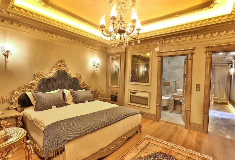 带阳台套房, Real King Suite