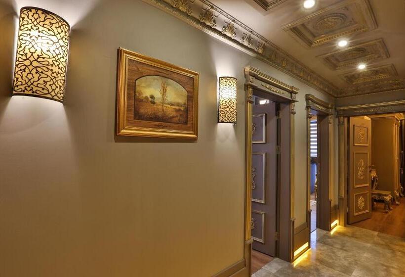 带阳台套房, Real King Suite