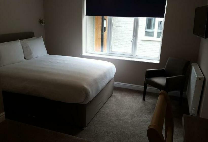 Номер Стандарт, Rye Court