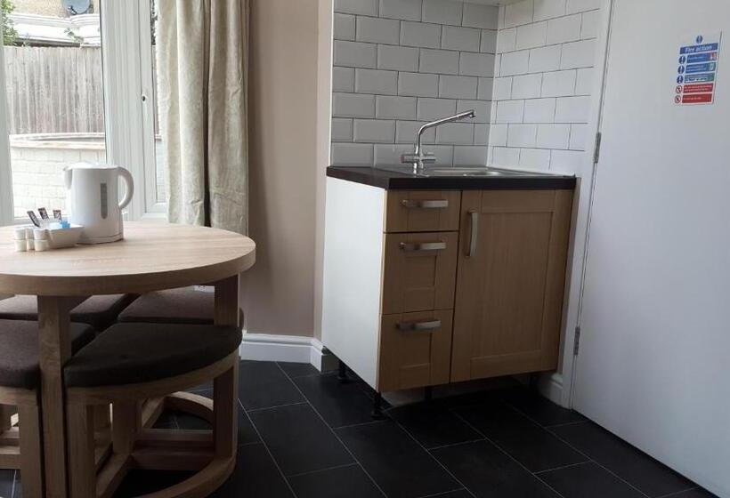 Люкс Deluxe Кровать Кинг, Rye Court