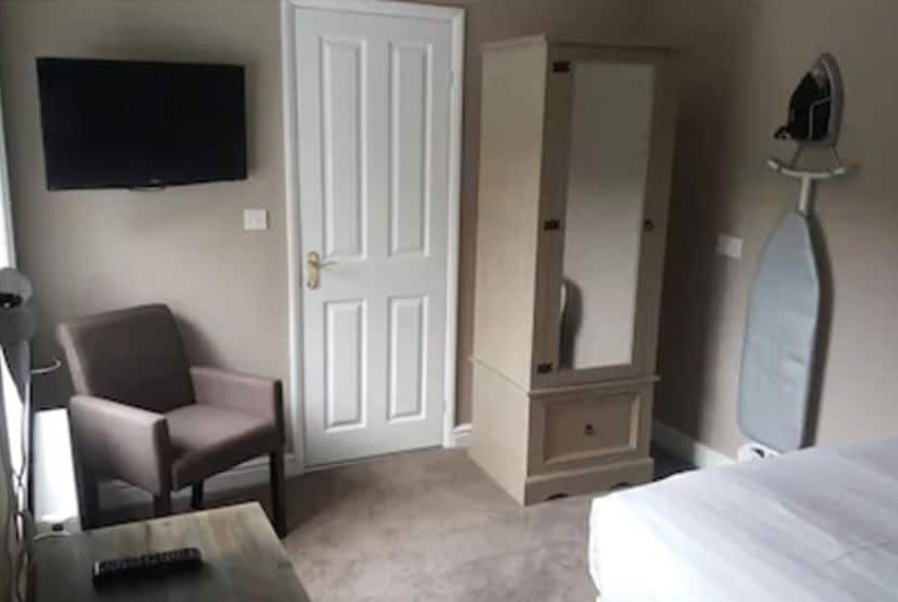 Номер Deluxe, Rye Court