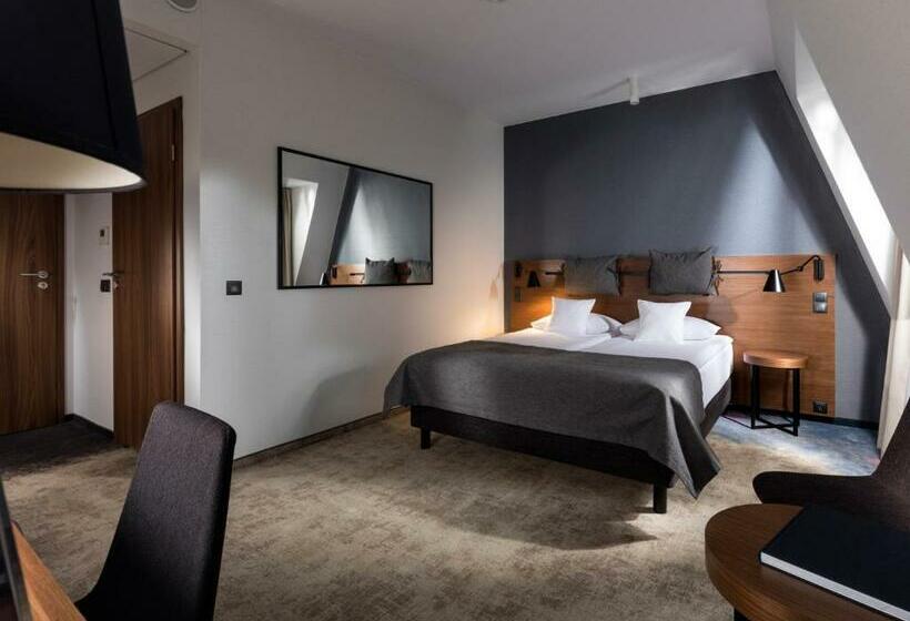 1ベッドルームアパートメント, Sadova