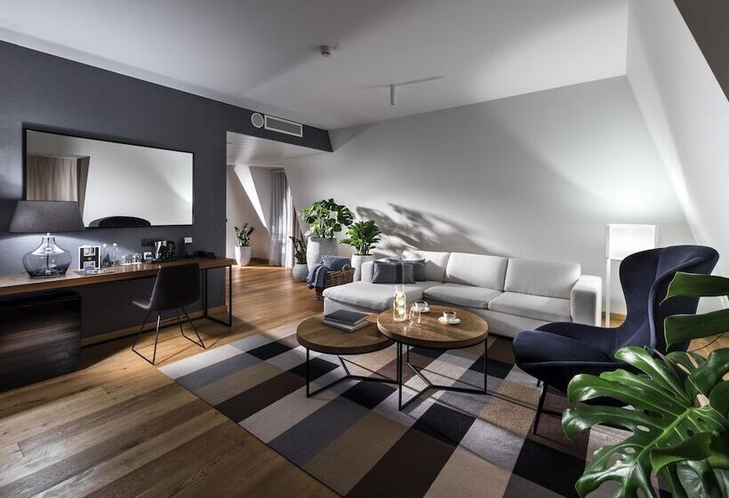 1ベッドルームアパートメント, Sadova