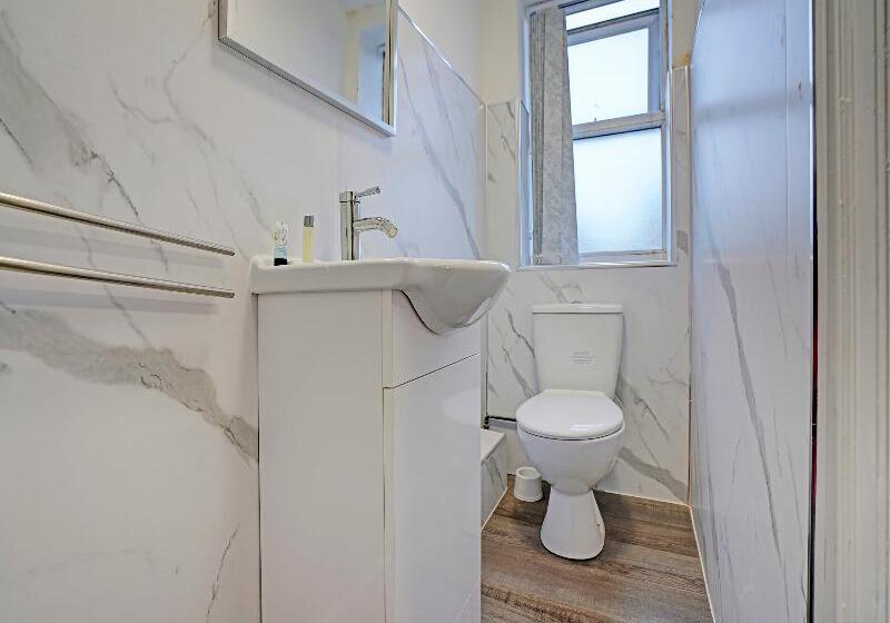 Pokój Rodzinny, Weaste Hotel, West Manchester