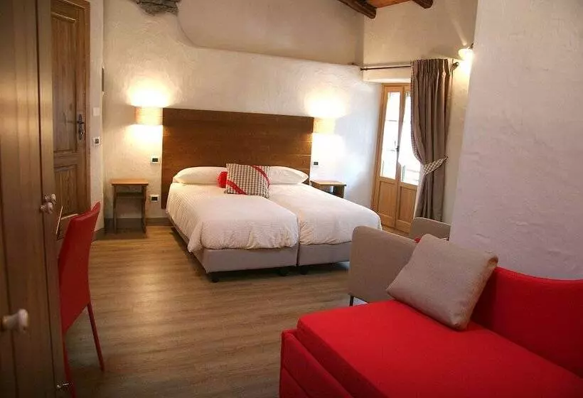 デラックスの4人部屋, Ostello Del Castello Tirano