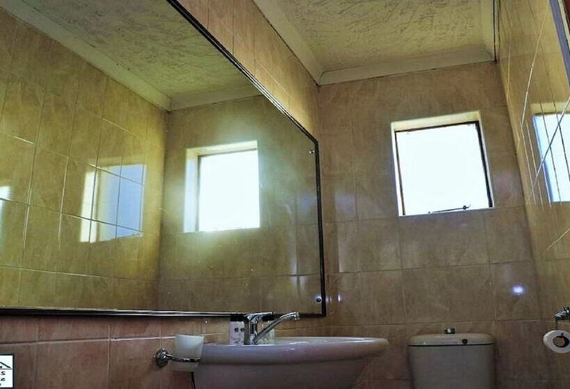 سوییت خانوادگی, Berry Bliss Guest House