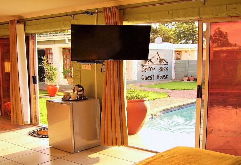 سوییت خانوادگی, Berry Bliss Guest House